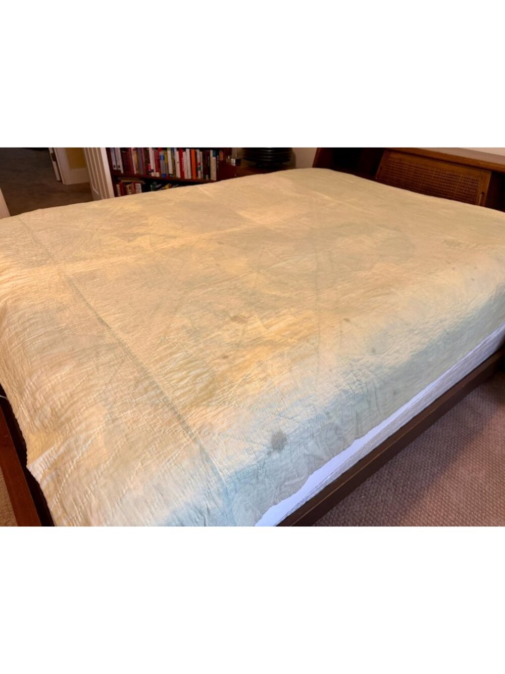 1940s vintage quilt with feedsack fabrics 75" x 76" Flowering Snowball pattern - Picture 16 of 16